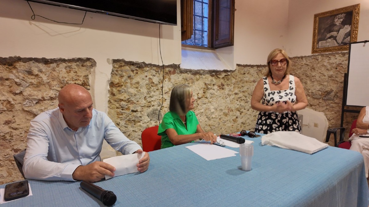 Crotone, il cuore antico chiama: “Pulizia, regole e cultura per ridare vita al centro storico” - 