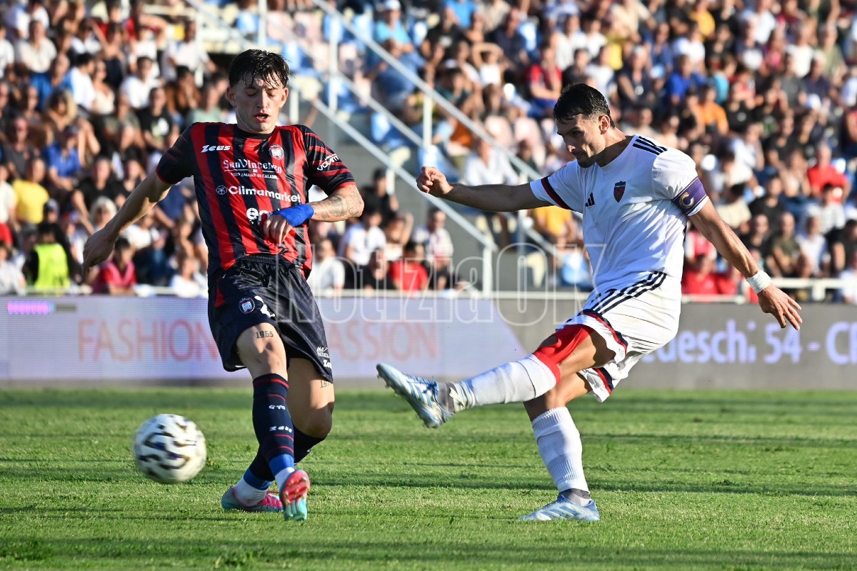 #CrotoneCosenza 0-0 | Il derby termina con un pareggio e poche emozioni -
