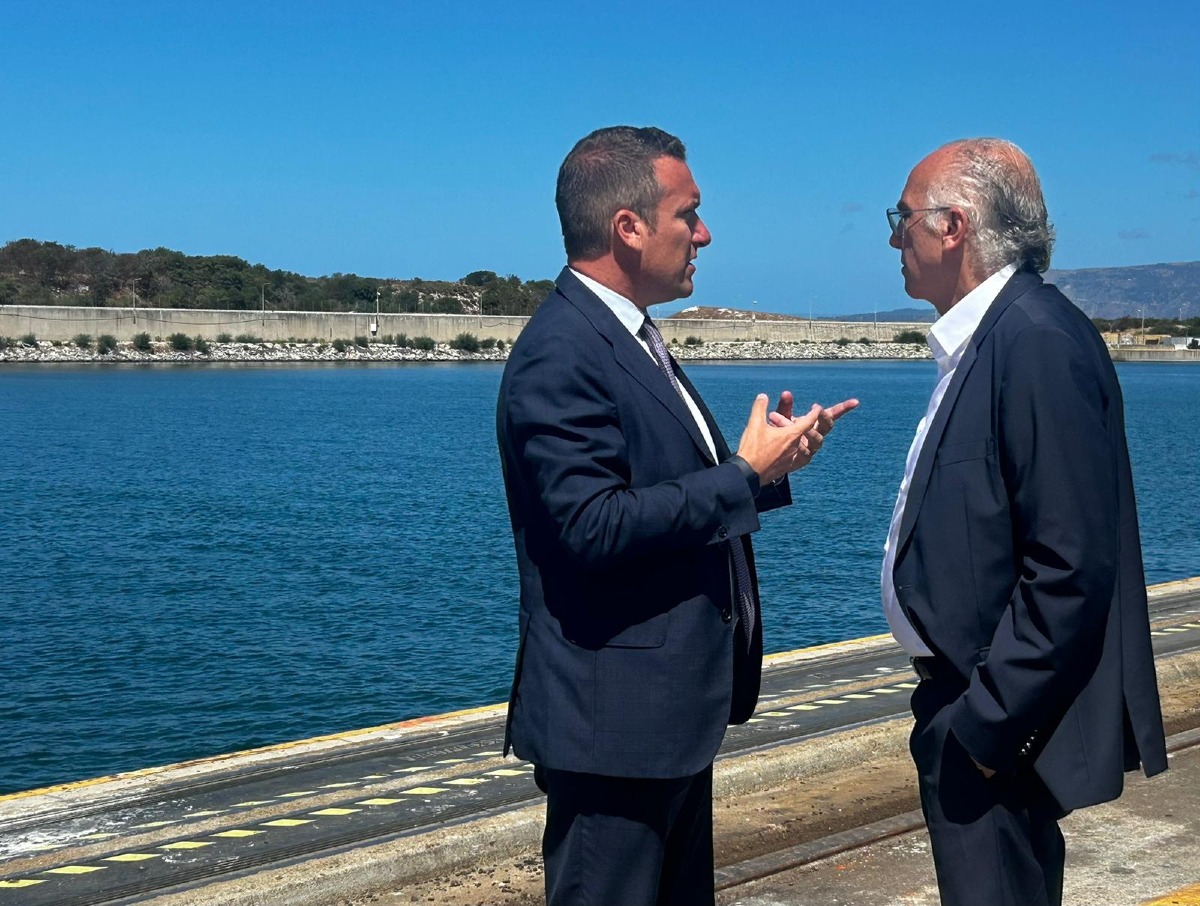 Mega navi e fondali profondi: il porto di Gioia Tauro apre alla sostenibilità - 