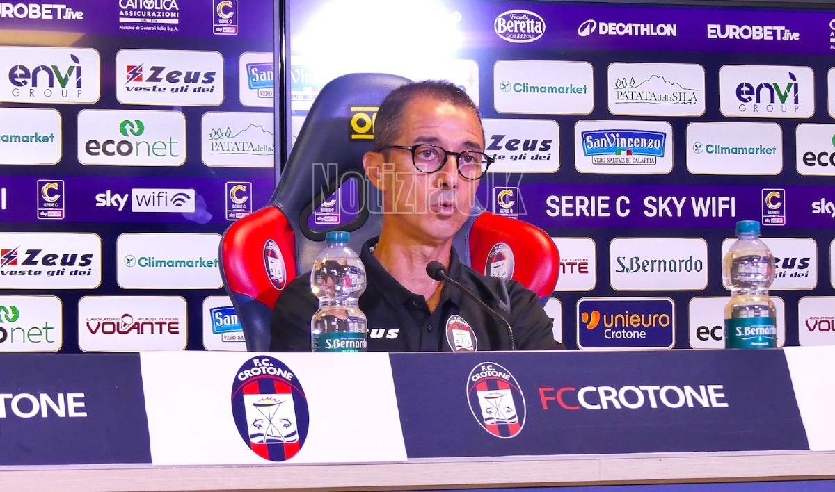 Crotone, Longo suona la carica contro il Potenza: «Giocheremo ogni partita con tutto noi stessi» -  