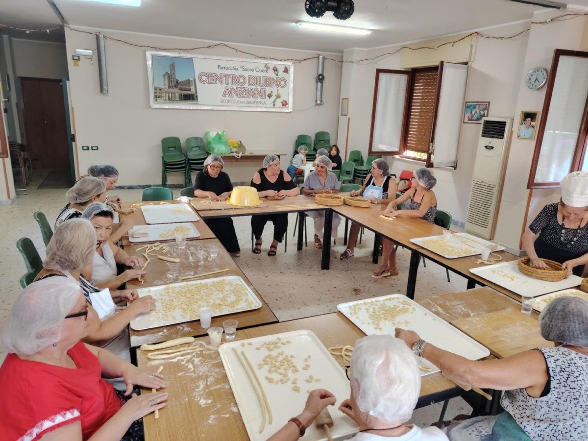 L’impasto perfetto e il sugo semplice: i segreti dei covatelli crotonesi - 