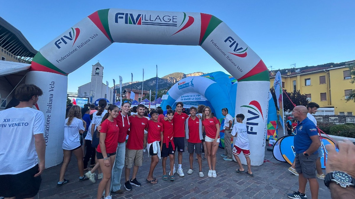 Onde, vento e passione: il Club Velico Crotone brilla ai Campionati Italiani Giovanili 2025 -
