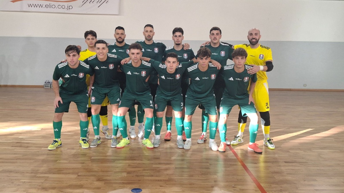 Calcio a 5 - Debutto con vittoria in Coppa della Divisione: 9-1 della Pirossigeno Cosenza sul Cetraro -