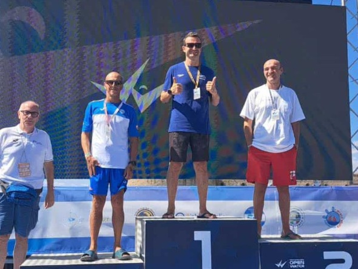 Rari Nantes Auditore, gran finale per la stagione Master: Fabiano protagonista nelle acque libere - 
