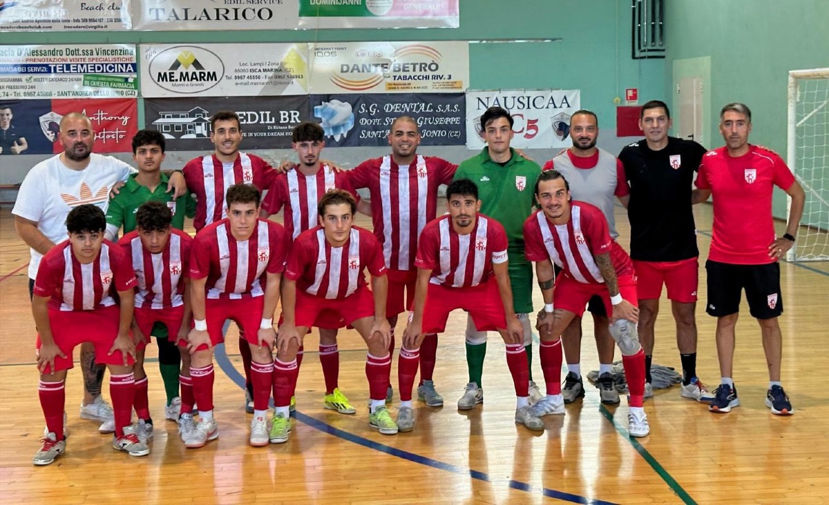 Soverato Futsal parte con una vittoria: 5-2 contro la Nausicaa -