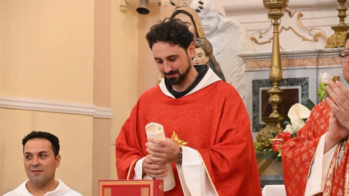 Terranova da Sibari accoglie il nuovo parroco: fra Gaetano Amoruso, frate di Crotone, guida la comunità - 