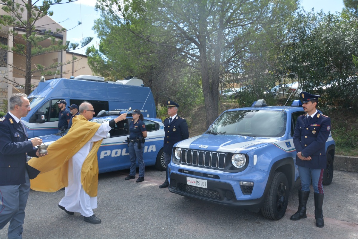 La Questura di Crotone celebra San Michele Arcangelo, patrono della Polizia di Stato - 