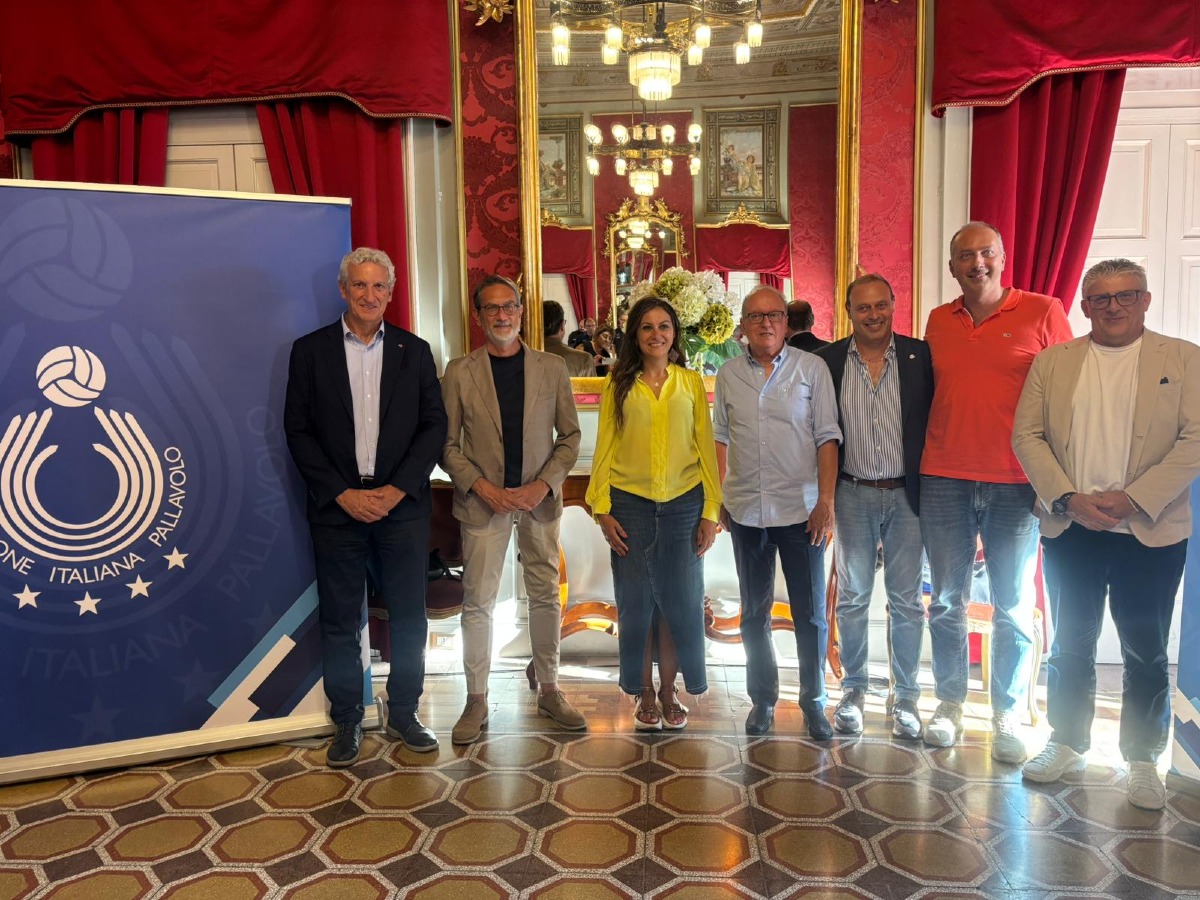 Cosenza - Consulta del Sud: dialogo e sinergia per una pallavolo di qualità -