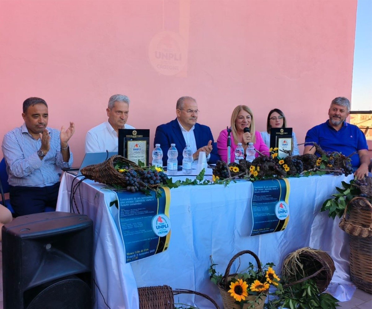 Affidato premiato dall’Unpli: “Ambasciatore della bellezza crotonese nel mondo” - 