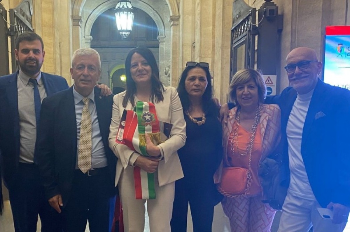 San Fili, la sindaca Cribari insignita del Premio Internazionale San Giovanni Paolo II - 
