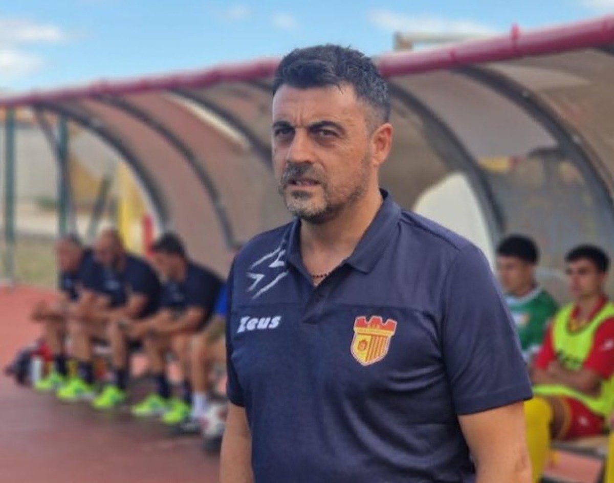 Eccellenza - L'Isola Capo Rizzuto sul campo del Rosarno - Gregorace: "Sfida utile per testare la forza della squadra" -