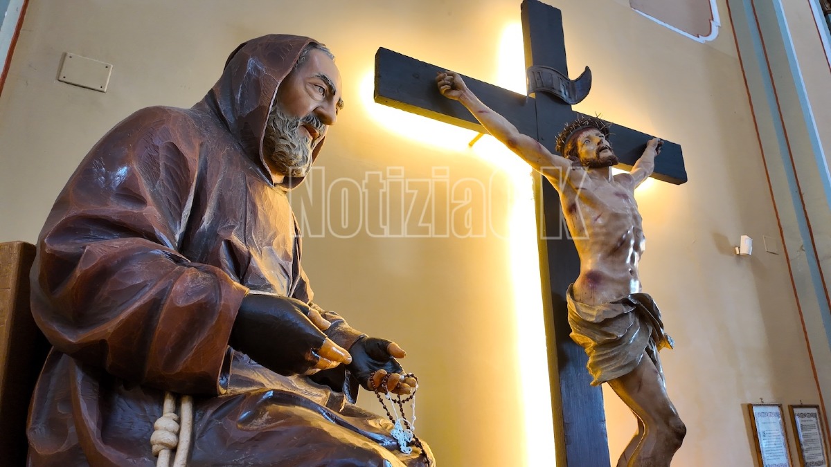 Processione di oggi a Crotone per la Festa di San Pio da Pietrelcina: devozione e preghiera tra le vie della città - padre pio redazione