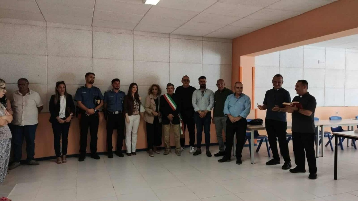 Decollatura inaugura la nuova mensa scolastica: un investimento per il futuro dei ragazzi - 