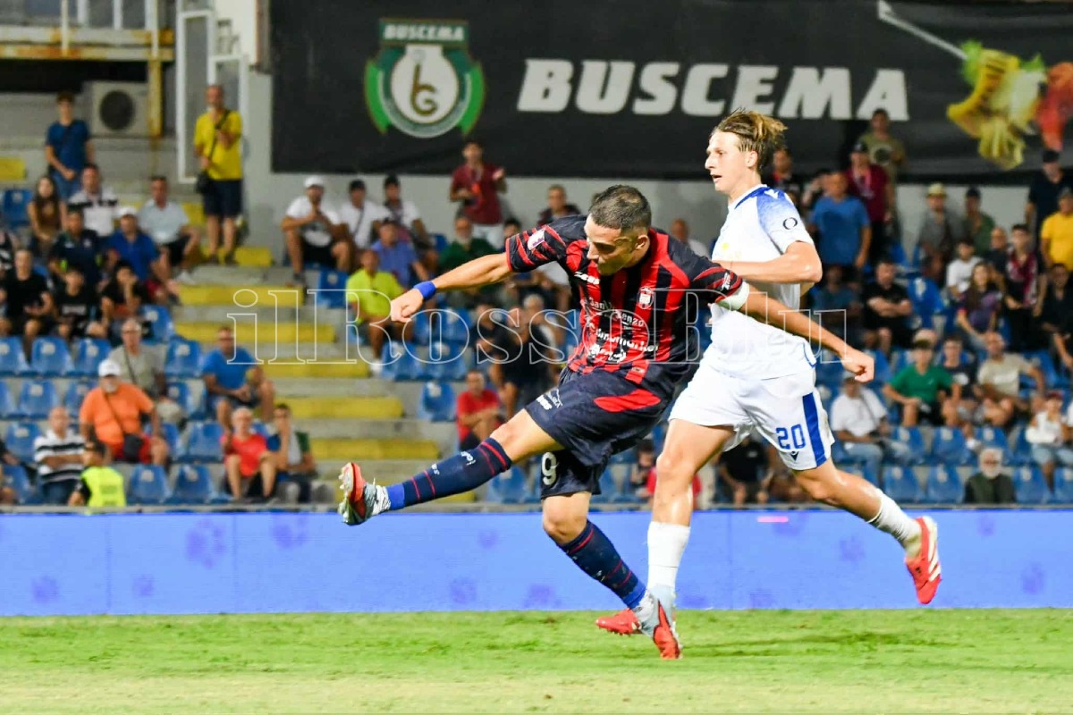 Serie C | Crotone, c'è Gomez in vetta alla classifica dei marcatori  - 