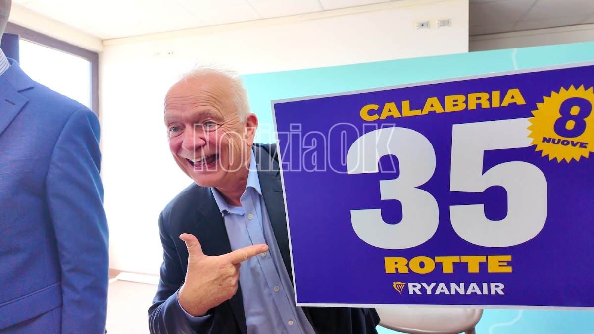 Ryanair rafforza la presenza in Calabria: per l'aeroporto Sant'Anna nessuna novità di rilievo - 