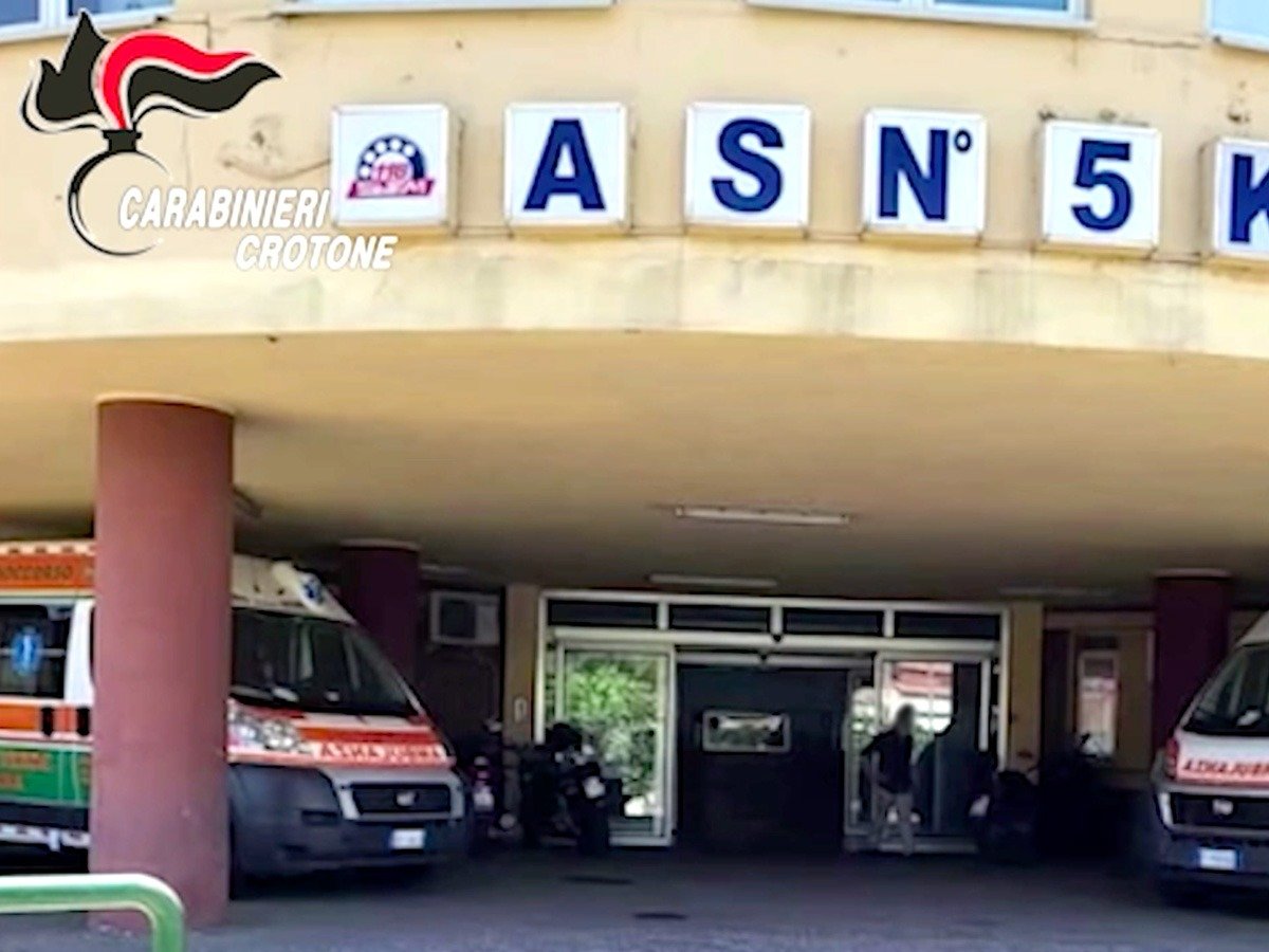 Furti di farmaci oncologici a Cirò Marina: tre arresti  - 
