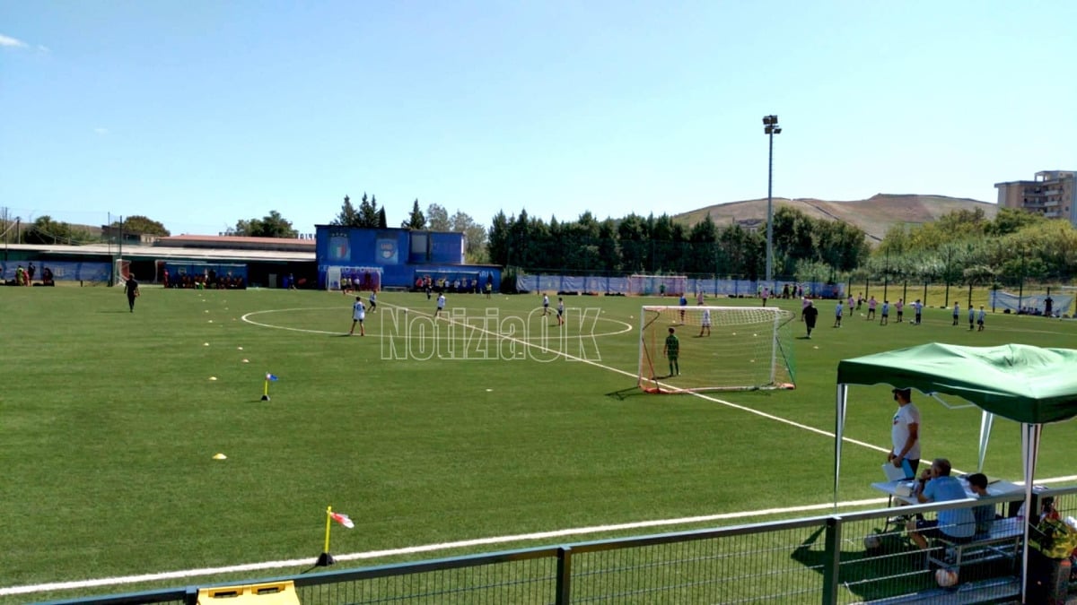 (Foto) l giovanissimi calciatori crotonesi trionfano alla Catanzaro Top Cup - 