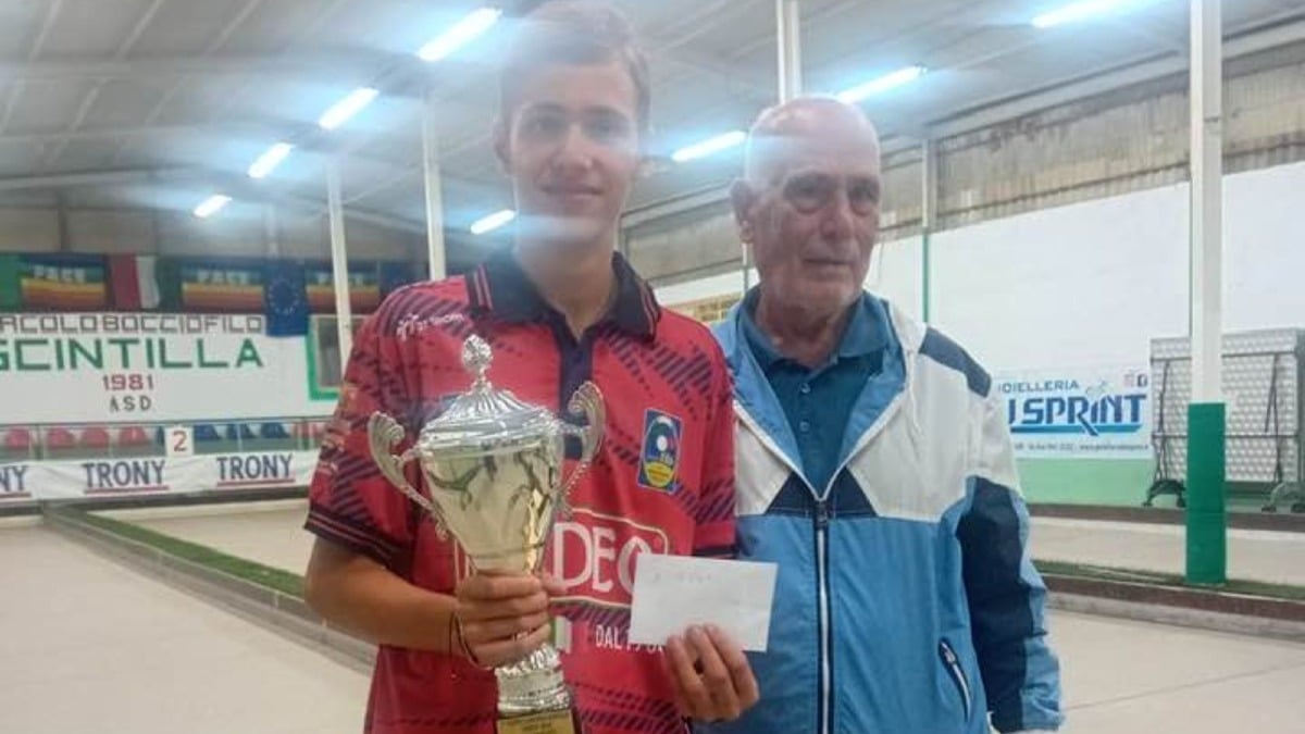 D’Elia Christian Francesco domina la gara regionale di bocce giovanili a Crotone - 
