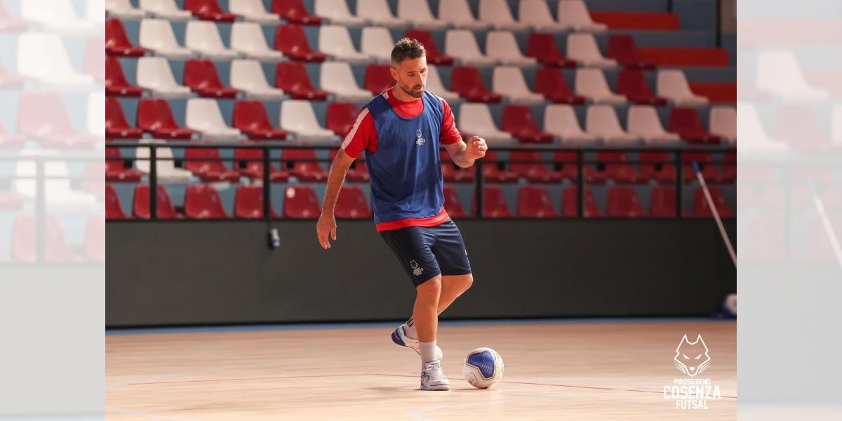 Futsal Serie A - La Pirossigeno Cosenza pronta all’esordio casalingo - Foto: Michele De Marco