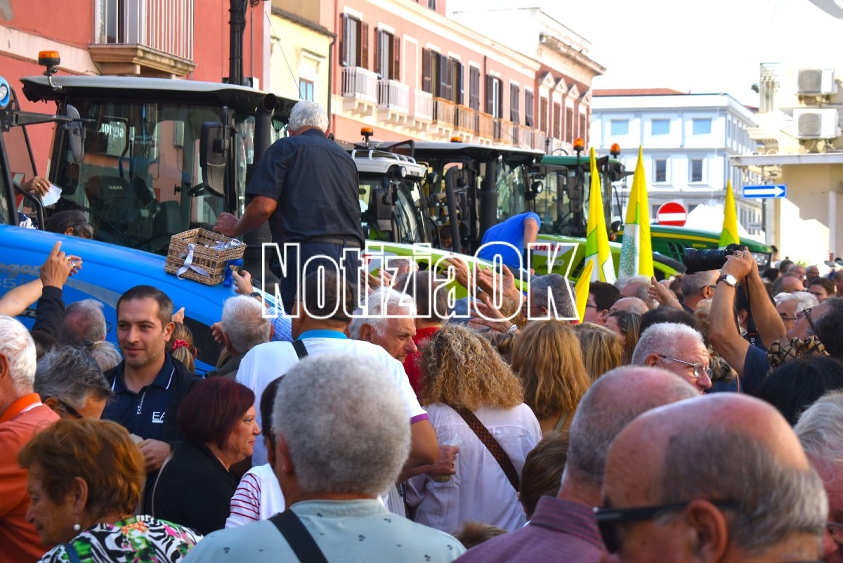 San Dionigi l’Areopagita: Crotone celebra la benedizione delle sementi e dei mezzi agricoli -