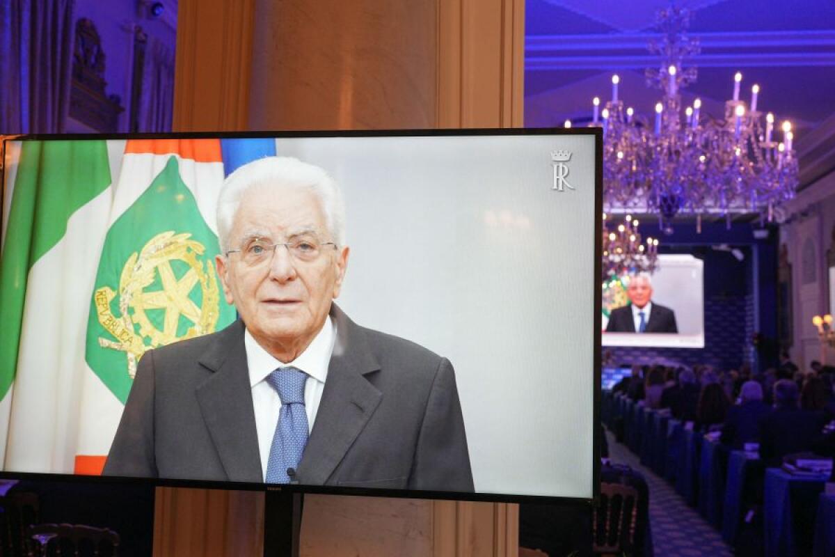 Mattarella “Il mondo ha bisogno dell’Ue per la centralità del diritto” -