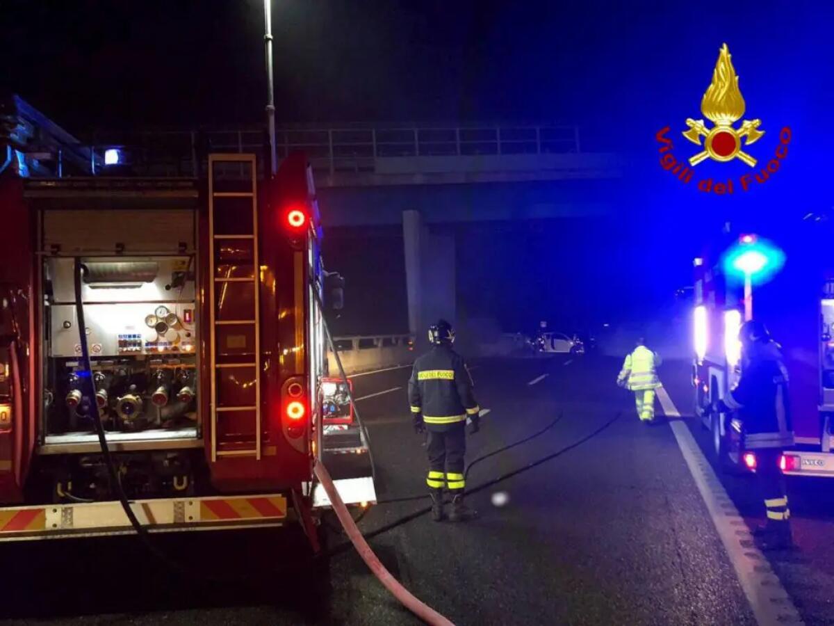 Tragico incidente nella notte sull’Autosole a Lodi, morta una 21enne -