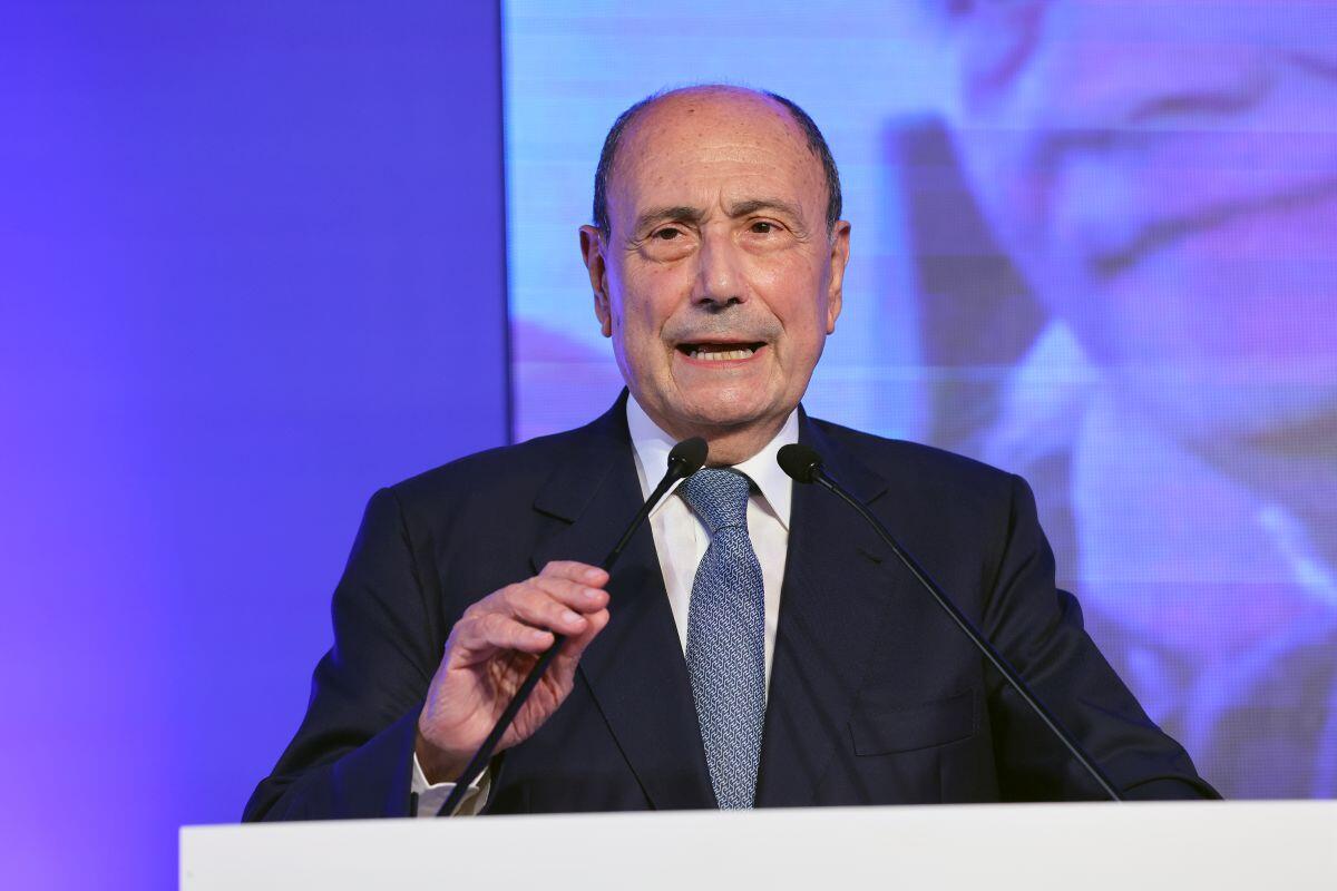 “Calenda offende Sicilia”, Schifani abbandona festa Giovani Forza Italia - 