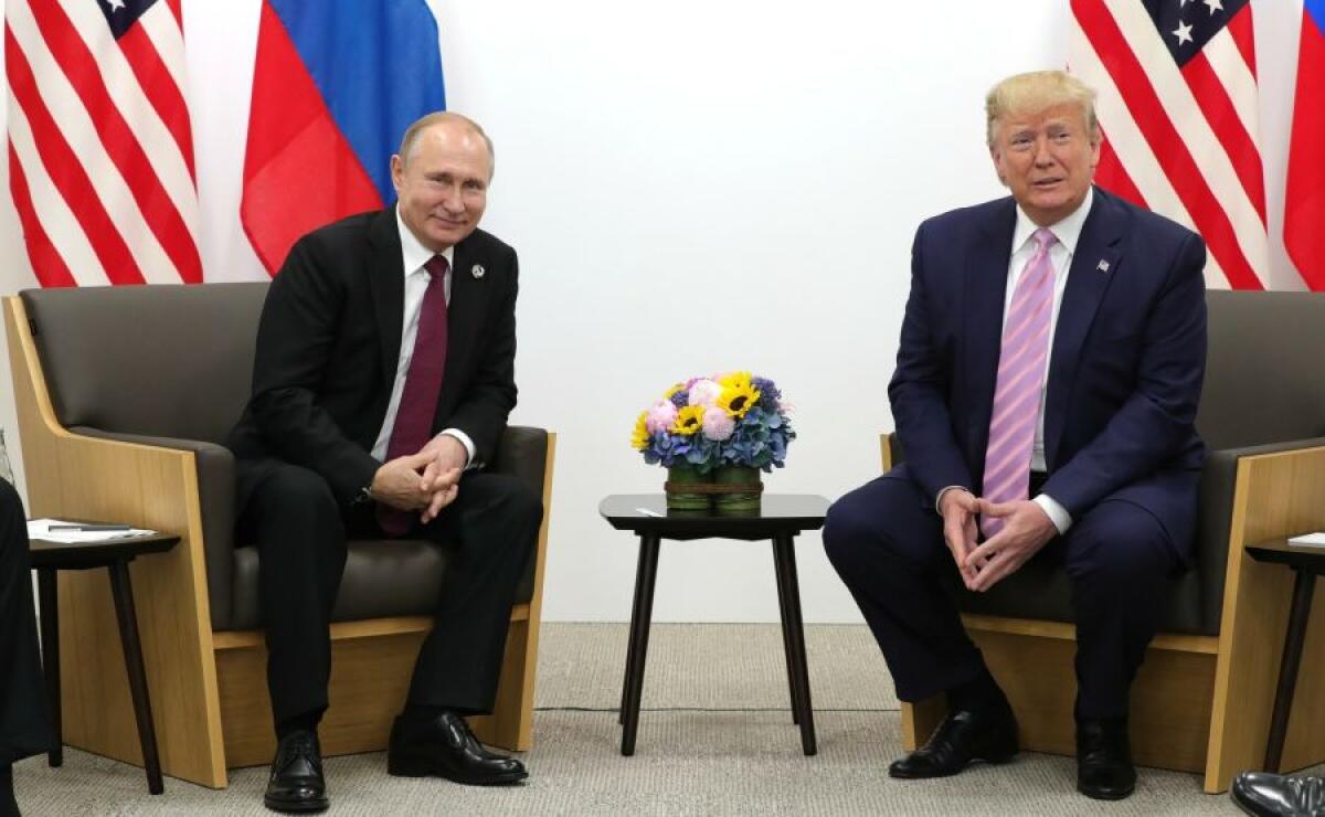 Cremlino, tra Putin e Trump nessun accordo su incontro con Zelensky -