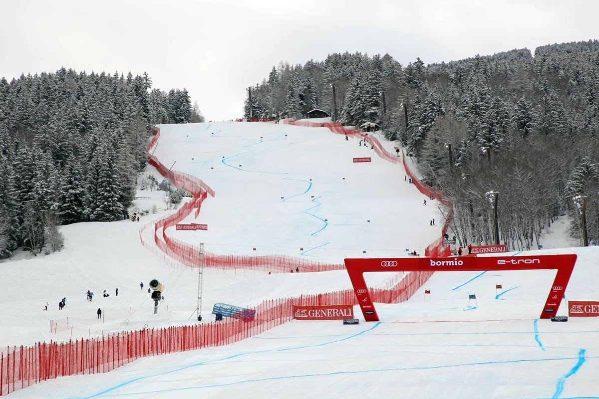 Stelvio hi-tech, la pista mito di Bormio ora si comanda a distanza -