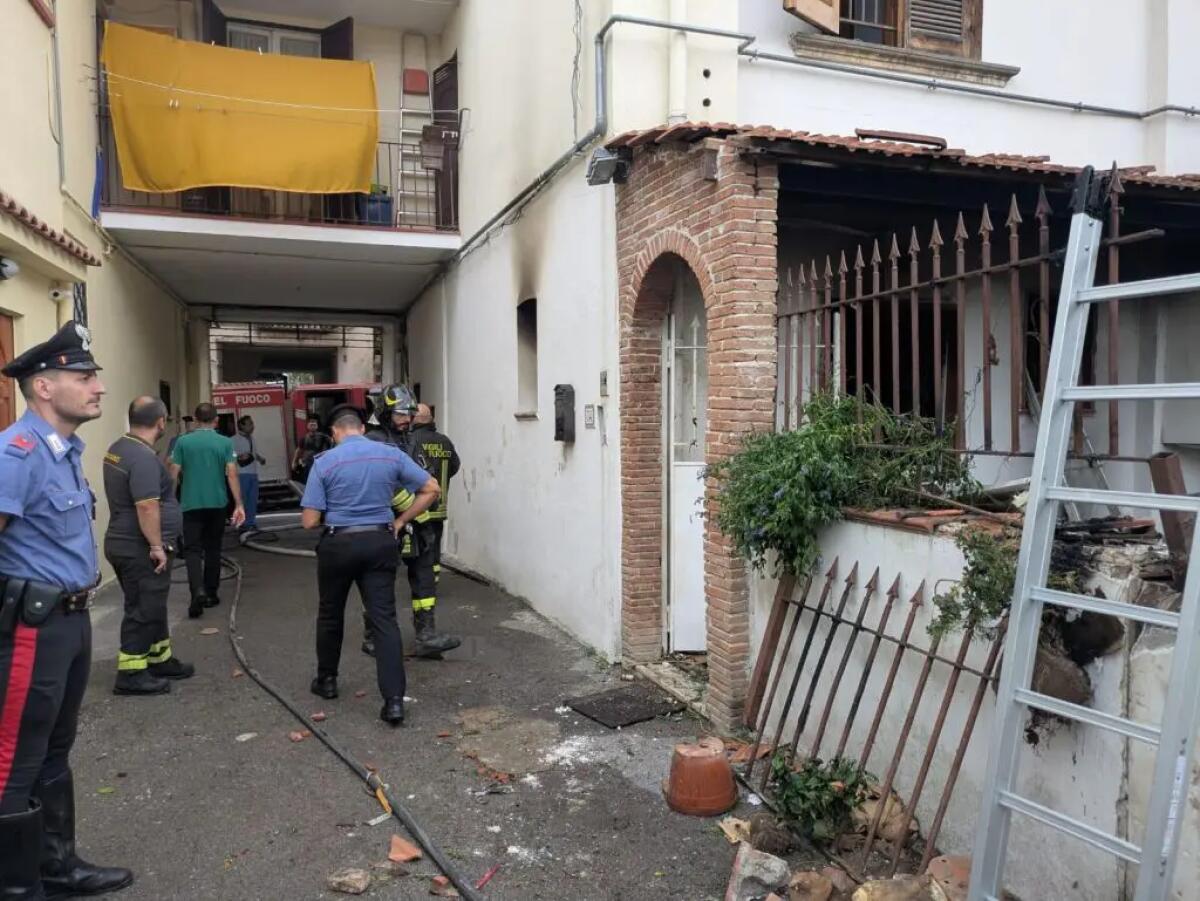 Esplosione in un’abitazione di Meta di Sorrento, morti due anziani -