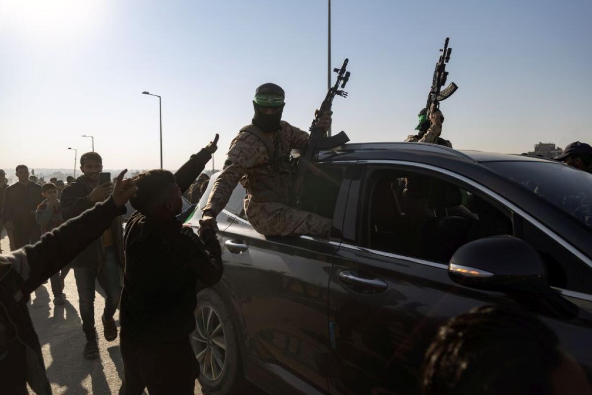 Hamas “Pronti a un accordo globale e al rilascio degli ostaggi” -