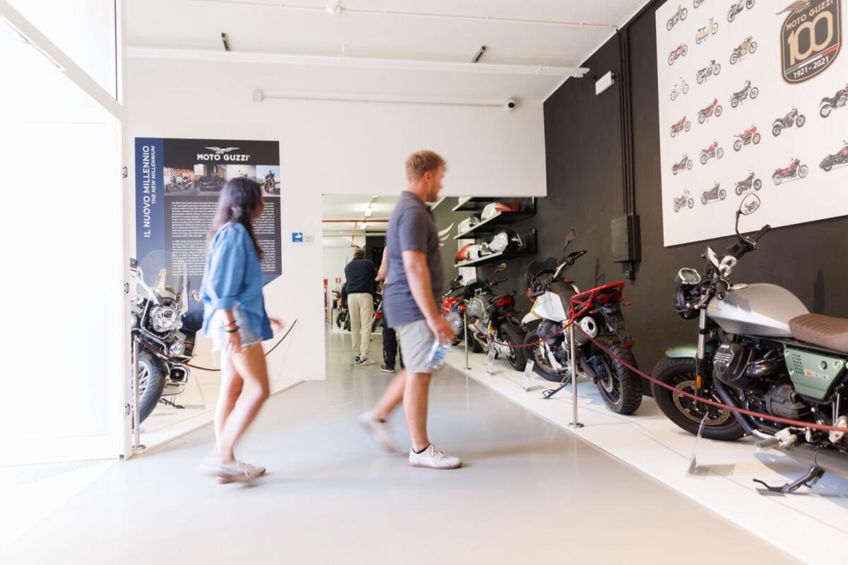Moto Guzzi, in migliaia all’evento Open House 2025 -
