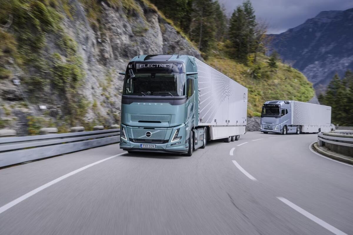 Un milione di camion Volvo connessi sulla strada -