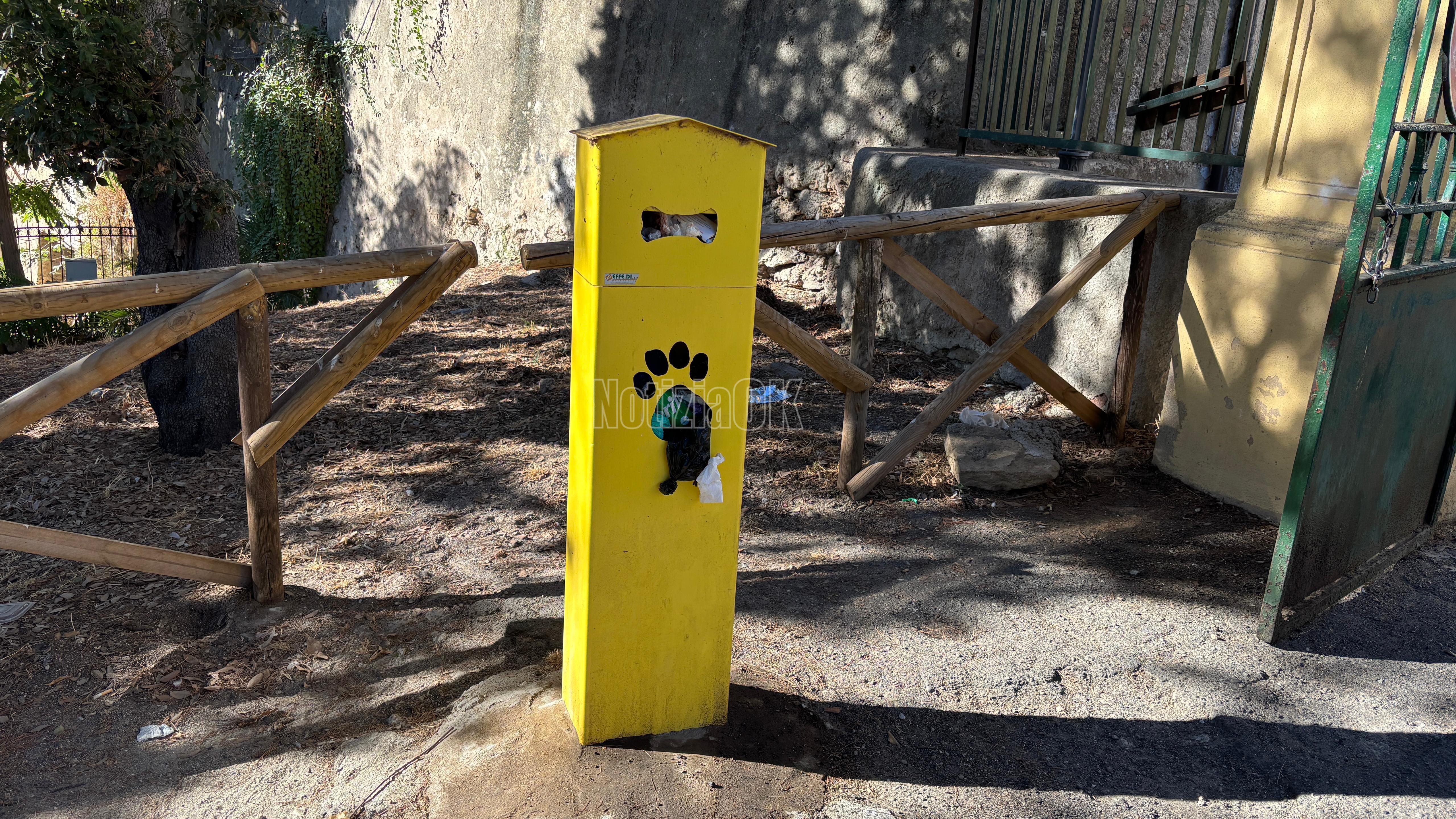Cestini per deiezioni canine (Redazione 4.9.2025)Red