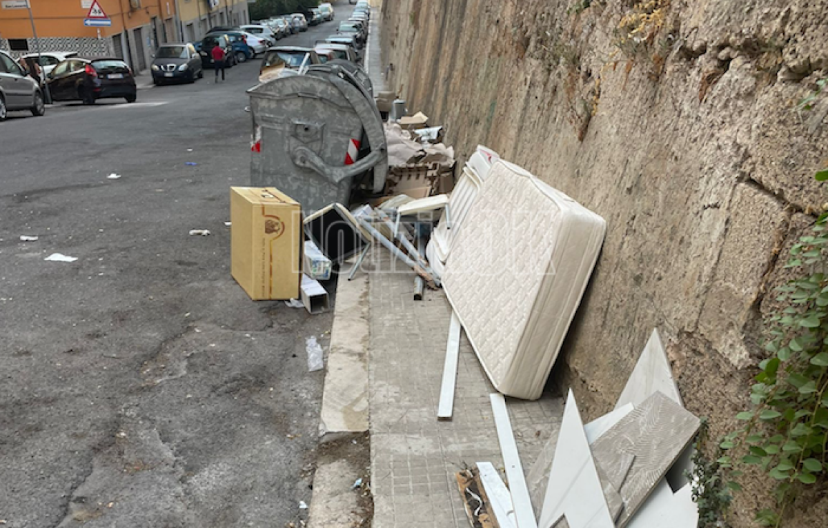 Rifiuti Discesa San Leonardo (Redazione 17.9.2025)