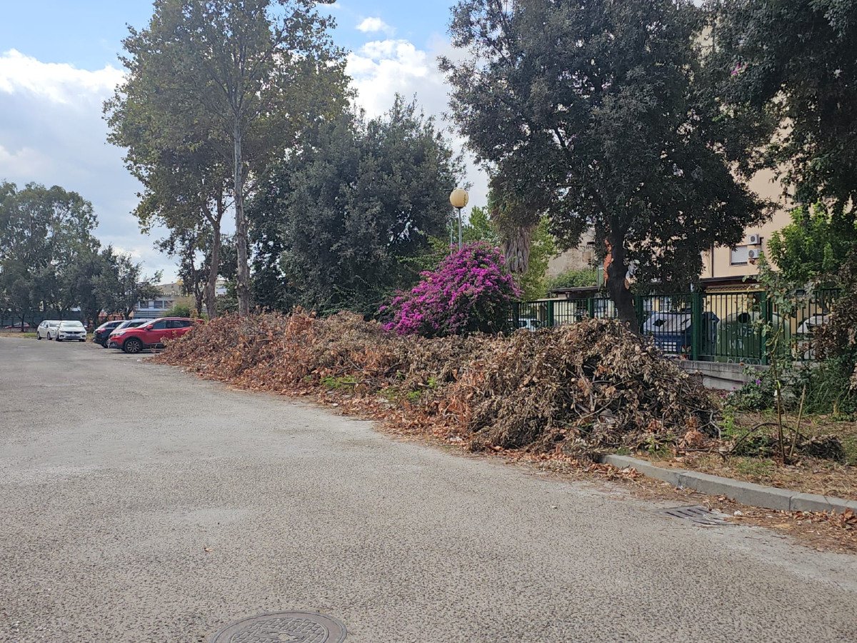 Marciapiede via Acquabona  3