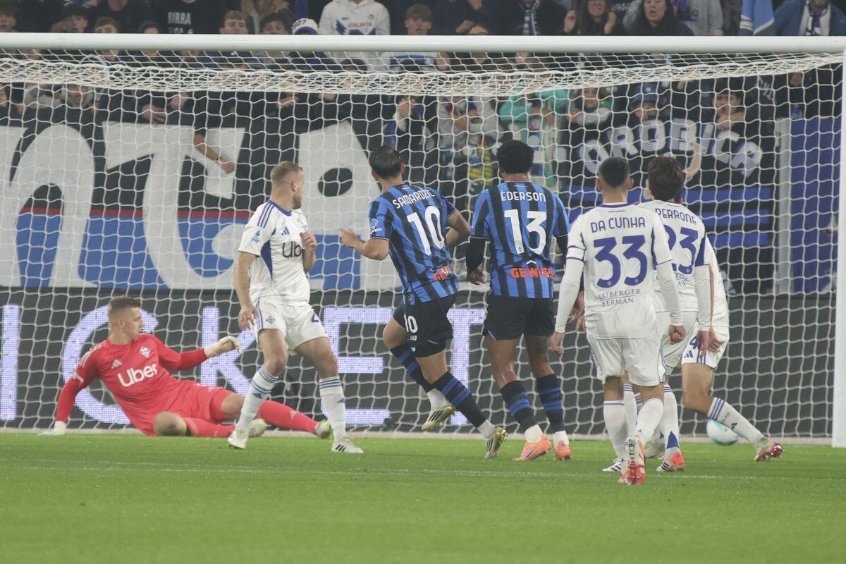 Perrone risponde a Samardzic, Atalanta-Como 1-1 -