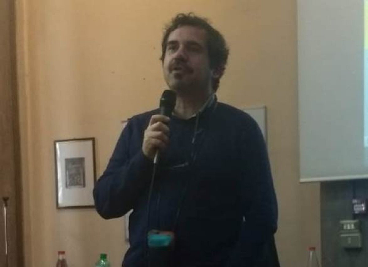 Petilia Policastro: studenti deridono Carabinieri feriti, appello del CNDDU alla scuola e alla legalità - 