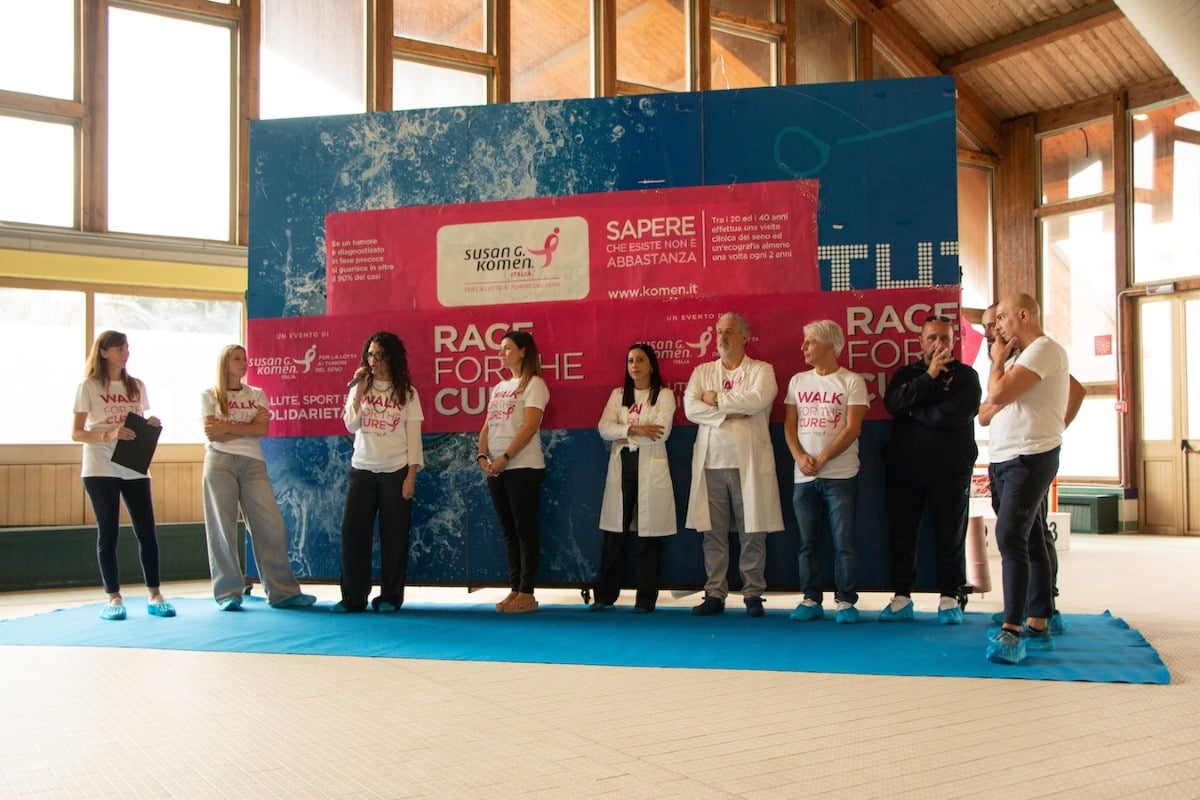 “Swim in Rosa” a Lamezia Terme: sport e prevenzione contro i tumori al seno -