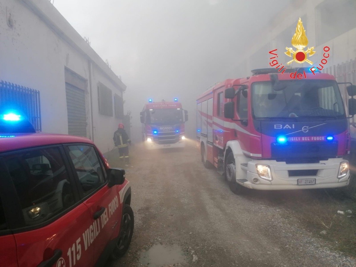 Roghi tossici a Catanzaro, Gaglianese: “Quando il silenzio brucia più del fuoco” - 