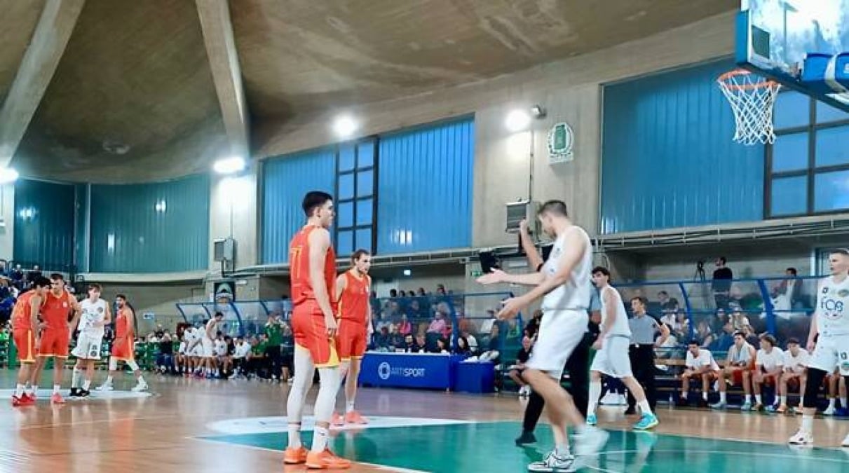 Basket - Academy Catanzaro domina Corato: vittoria netta 100-62 - 