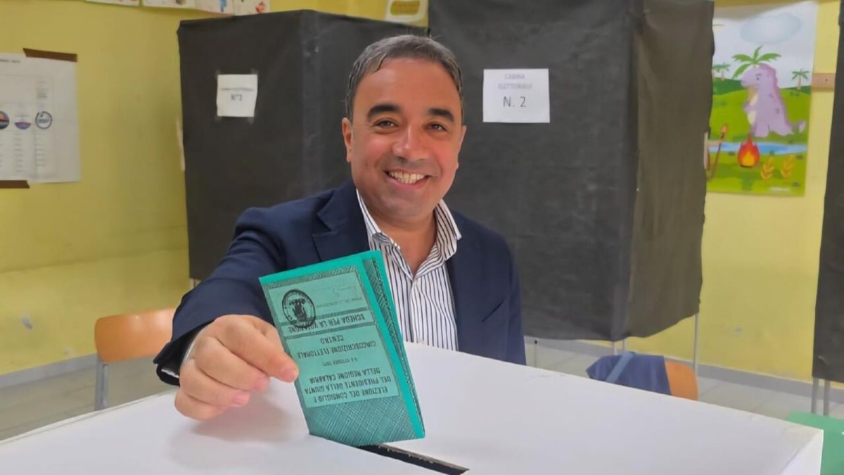 Sergio Ferrari, unico consigliere crotonese eletto, trascina Forza Italia in vetta -  