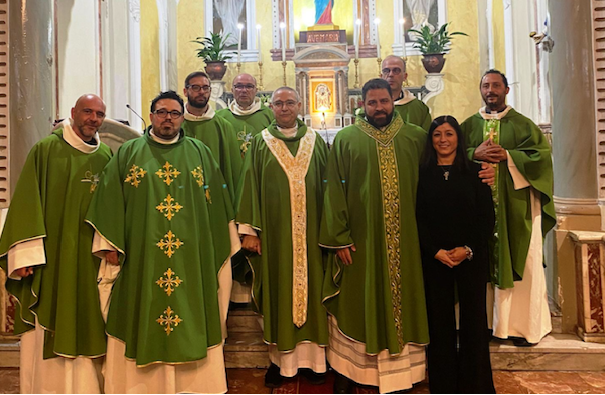 Pietrapaola - Passaggio di testimone tra i parroci - 