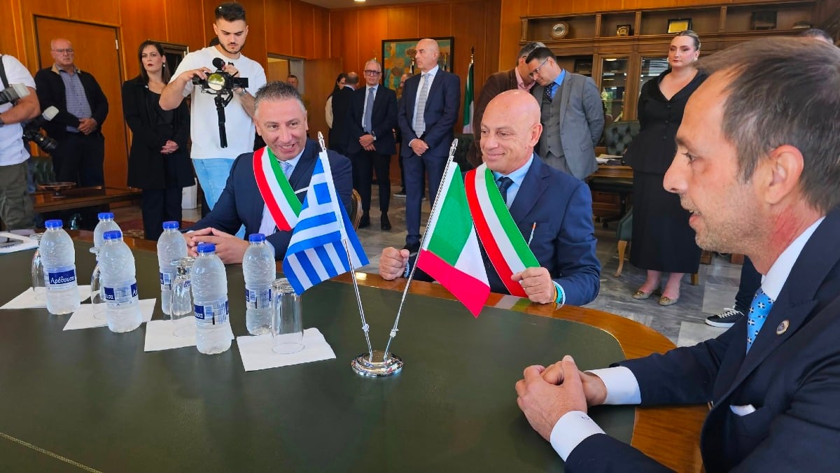 Cirò Marina e Olympia unite da un patto di gemellaggio firmato in Grecia -