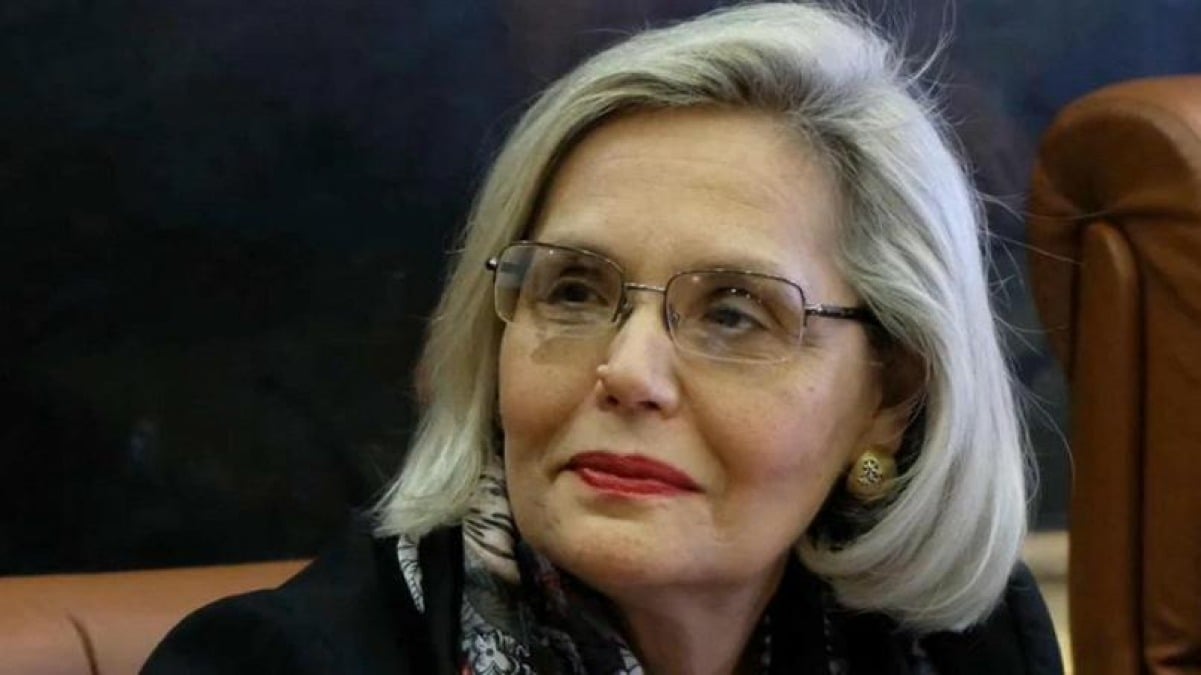 Crotone, “Pagine di guerra dimenticate”: la memoria ritrovata nel libro di Marilina Intrieri -