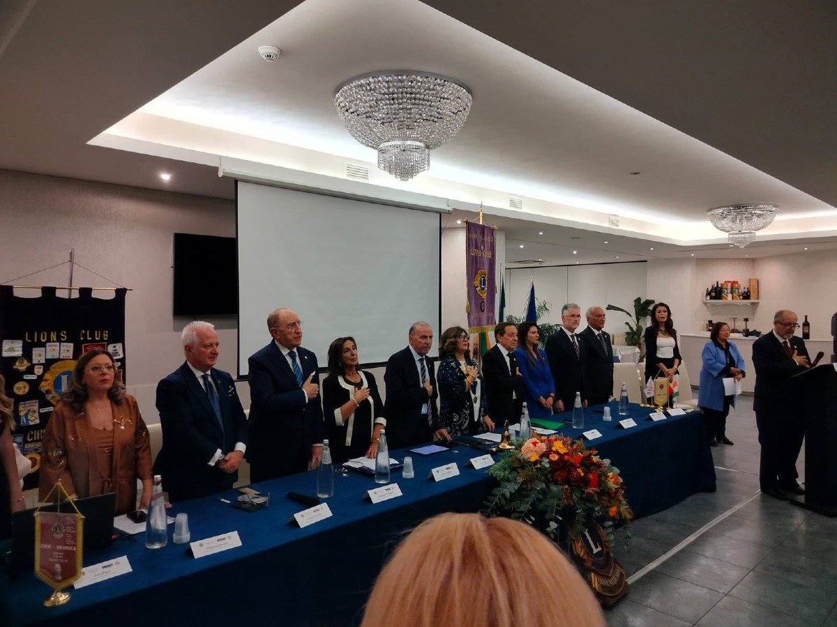 Lions Club Cirò Krimisa, al Balestrieri il passaggio della Campana per l'anno sociale 2025-2026 -