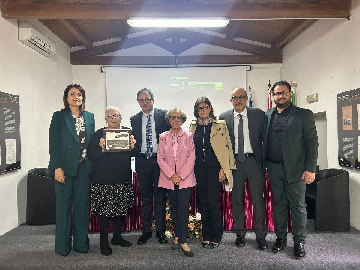 Anna Foa incanta Tarsia con la sua lezione di storia e umanità -