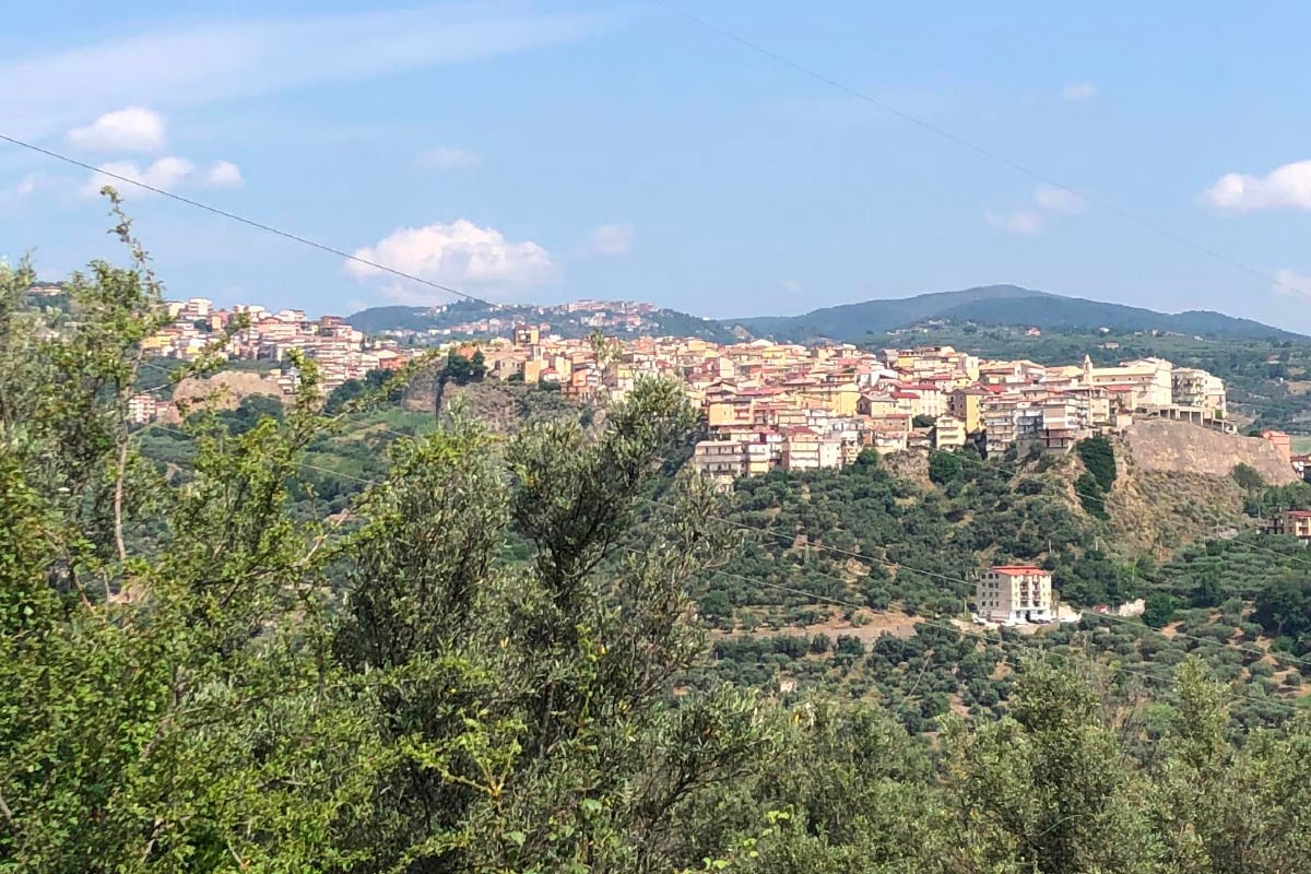 Petilia Policastro - 150mila euro per lo sviluppo delle infrastrutture rurali - 