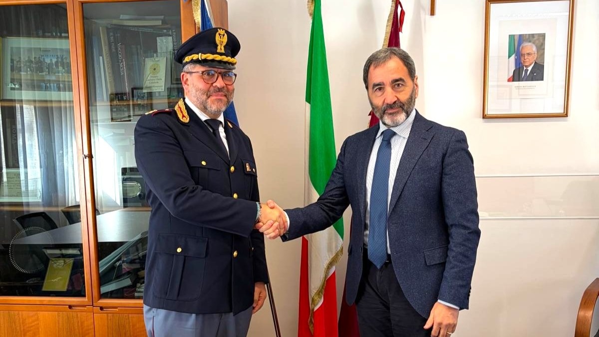 Cosenza: il Commissario Capo Gaetano Tedeschi nuovo Dirigente della D.I.G.O.S. - 