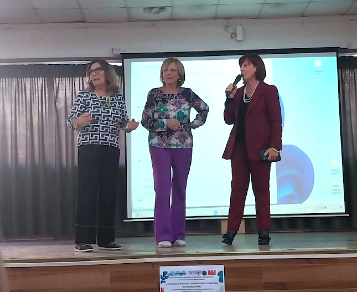 Formazione su eTwinning all’Istituto Alcmeone: i docenti si aprono all’Europa -
